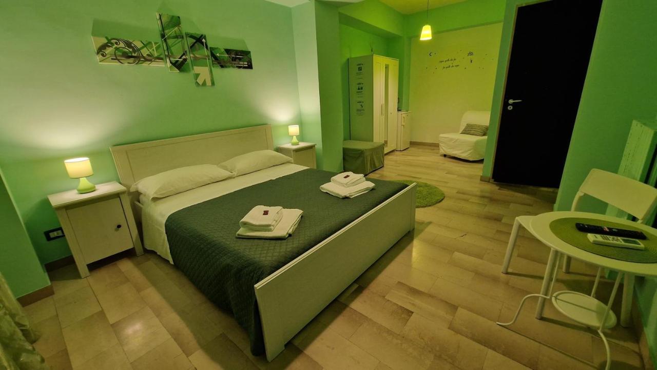 Bari Vecchia Dimora Bed & Breakfast Exterior photo