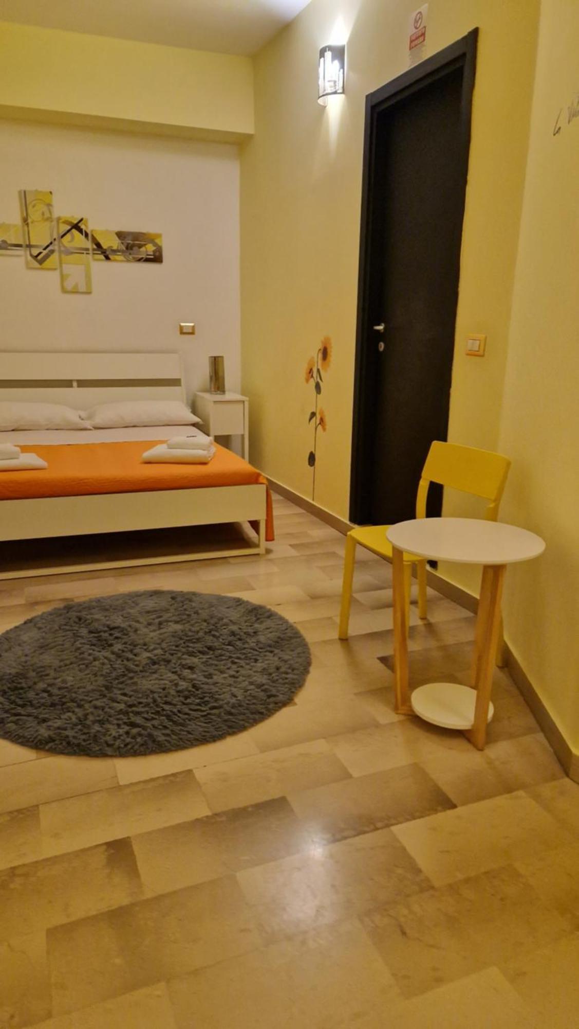 Bari Vecchia Dimora Bed & Breakfast Exterior photo