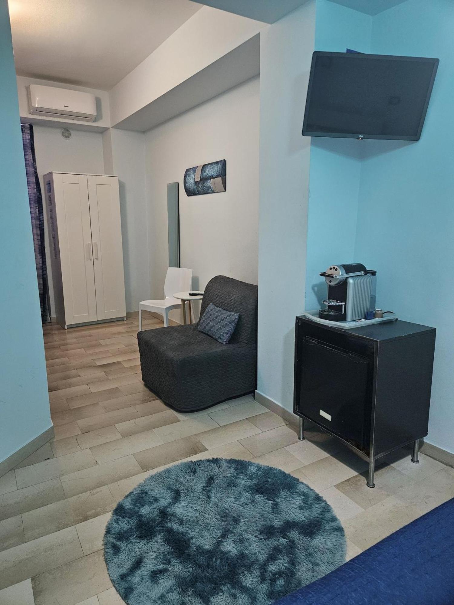 Bari Vecchia Dimora Bed & Breakfast Exterior photo