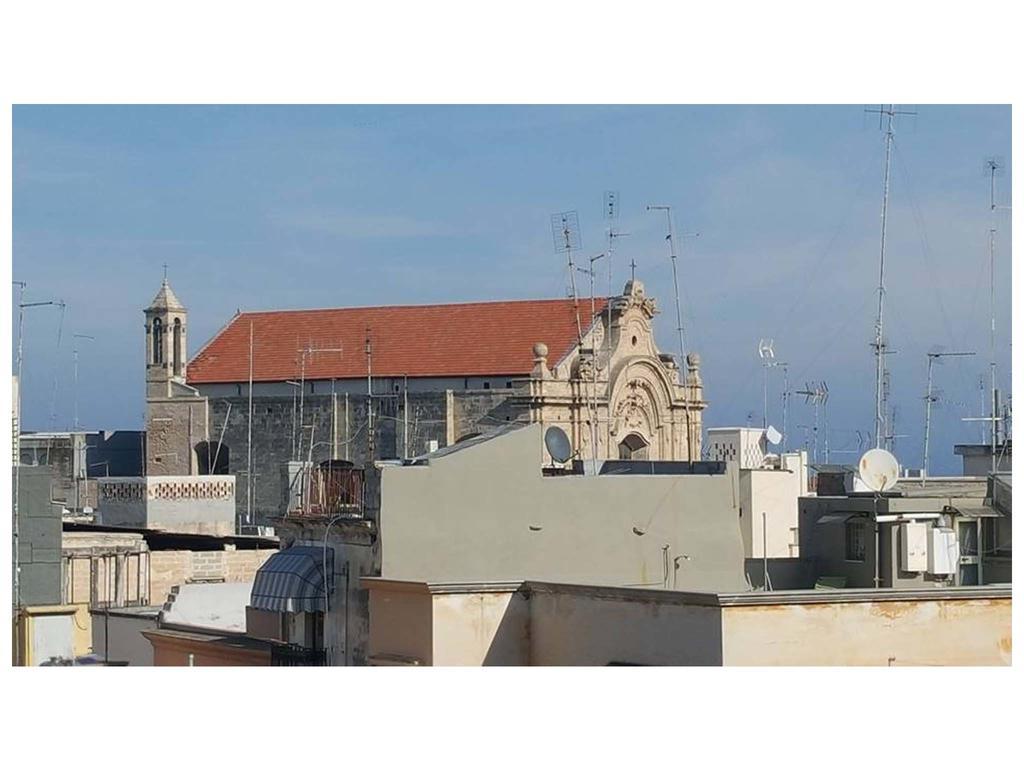 Bari Vecchia Dimora Bed & Breakfast Exterior photo